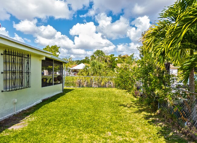 Foto del edificio - 1020 SW 84th Ave
