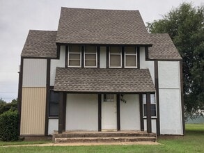 Building Photo - 1822 N 2nd St