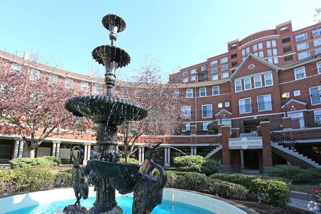 crescent centre apartments louisville ky apartments com