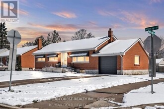 Building Photo - 344 McNay St