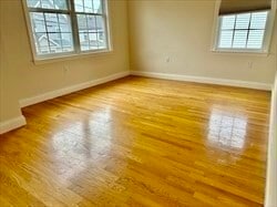 Building Photo - 26 Bacon St