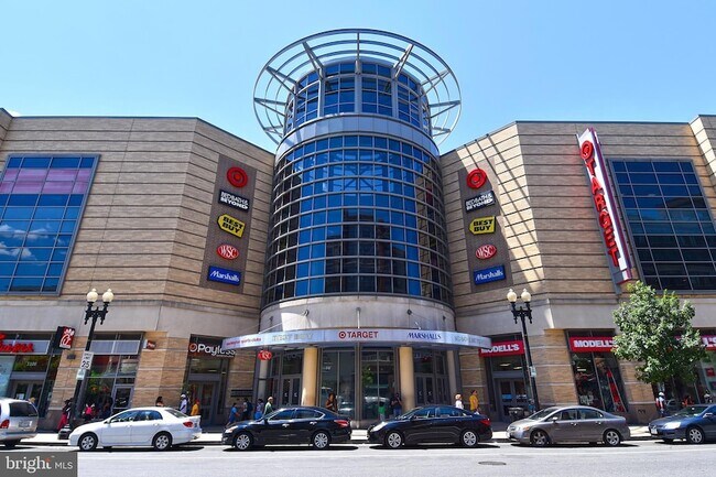 Foto del edificio - 625 Park Rd NW