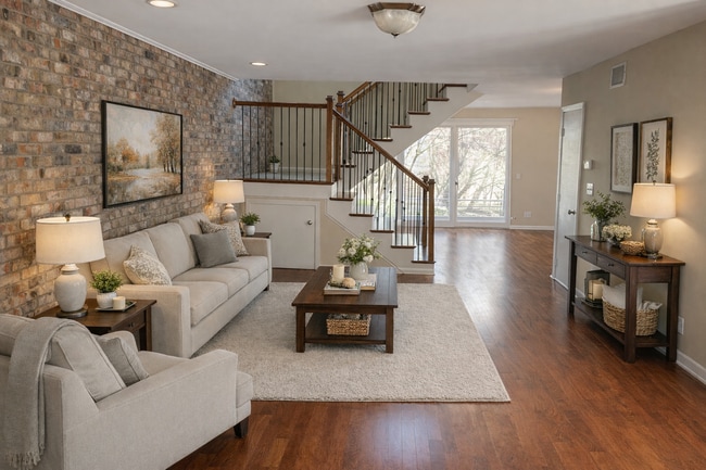 Building Photo - Cozy Beachfront Townhome