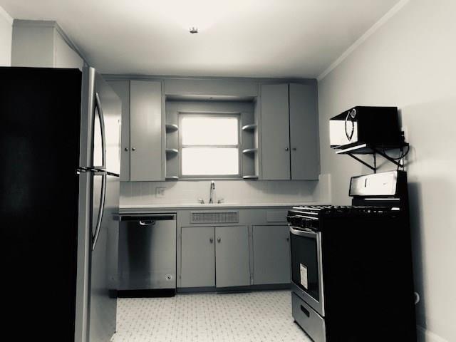 Building Photo - 3103 West Ave