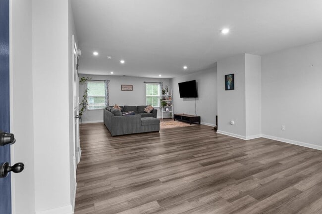 Foto del edificio - 703 Pointe Andrews Drive
