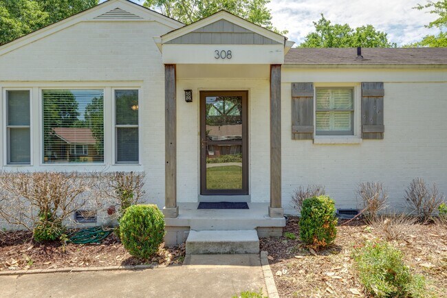 Building Photo - 308 James Ave