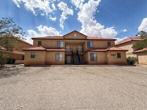 Building Photo - 1105 Meadowlark Way SE