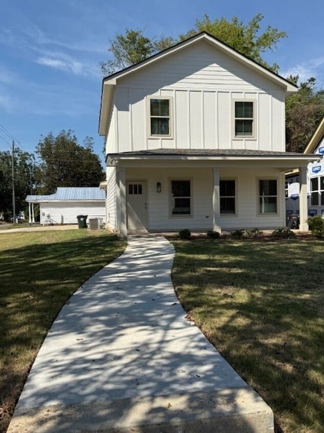 New Construction 3 Bed/3.5 Bath Available ... - New Construction 3 Bed/3.5 Bath Available ...