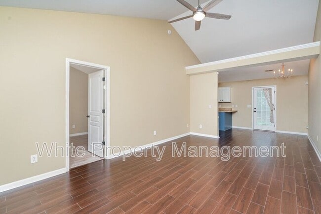 Building Photo - 4244 Cornelia Ln