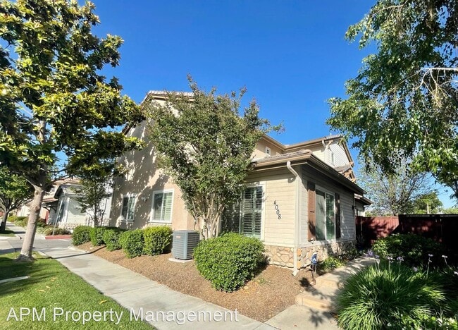 Building Photo - 3 br, 2.5 bath House - 4008 Alicia Ct