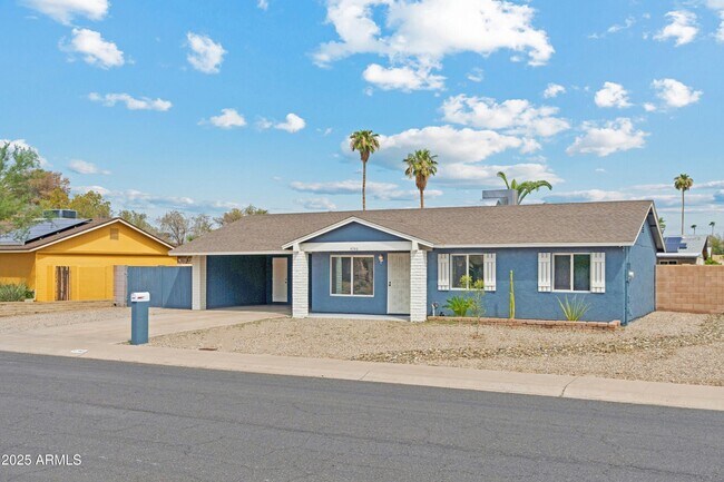 Foto del edificio - 4740 W Columbine Dr