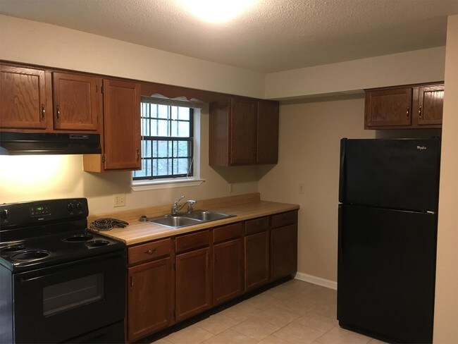 Building Photo - 3206 Gleason Dr