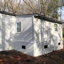70 W Smith Rd