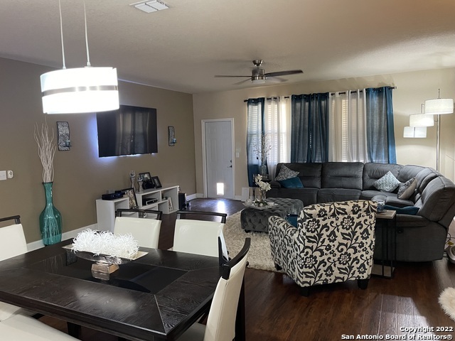 Building Photo - 13031 Waterlily Way