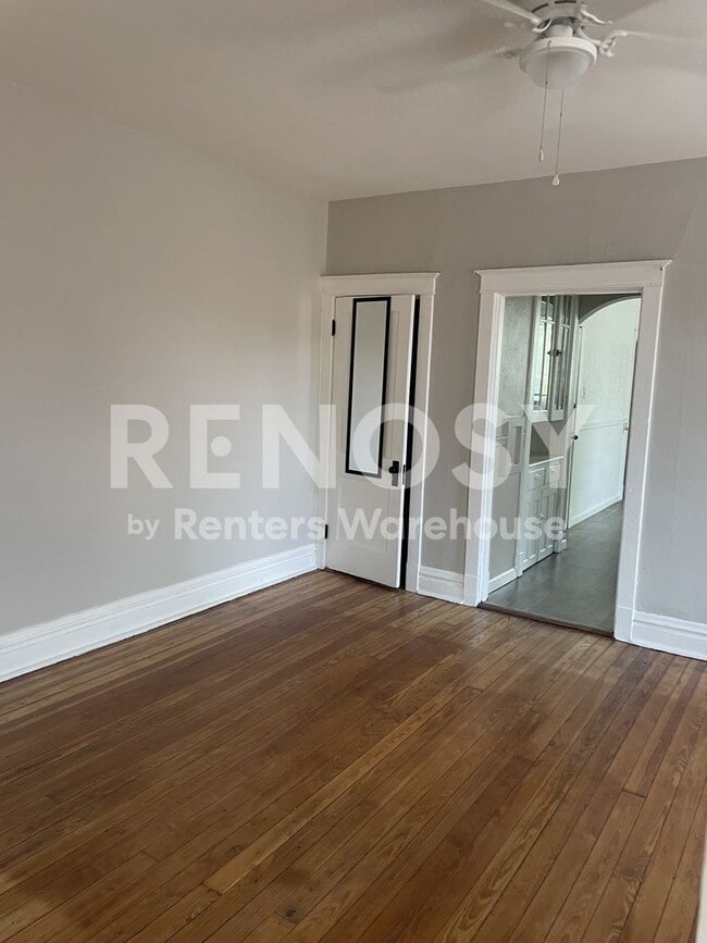 Building Photo - 520 Fassen St