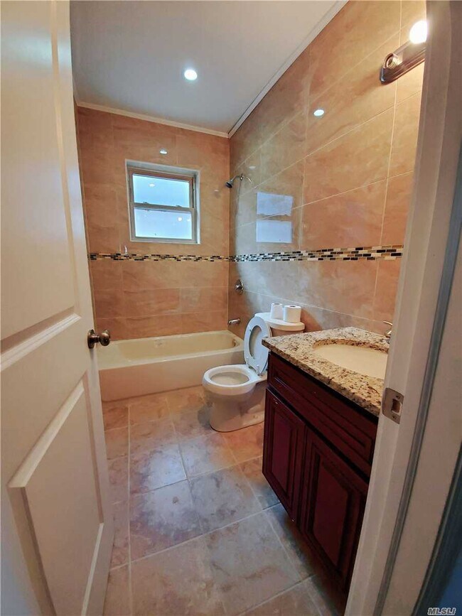 Building Photo - 145-26 Arlington Terrace