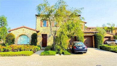 Building Photo - 121 Sunset Cove