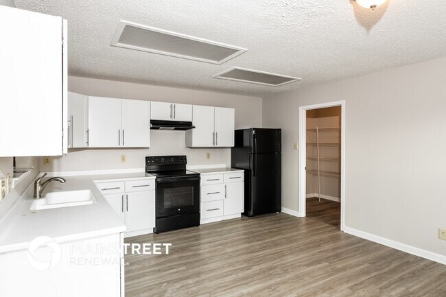 Foto del edificio - 9919 Orange Blossom Trail