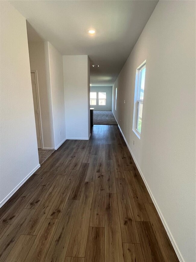 Building Photo - 312 Freshwater Dr