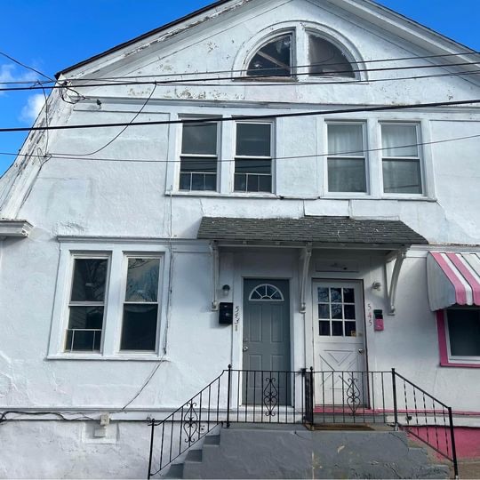 Building Photo - 543 Jischke St