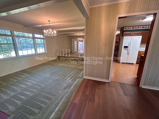 Foto del edificio - 2909 Hendrix Rd
