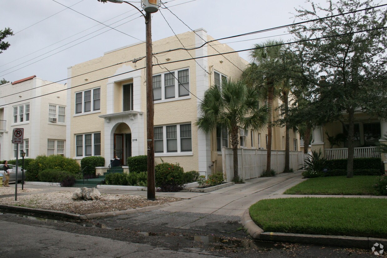 Primary Photo - Shirr Manor Apts