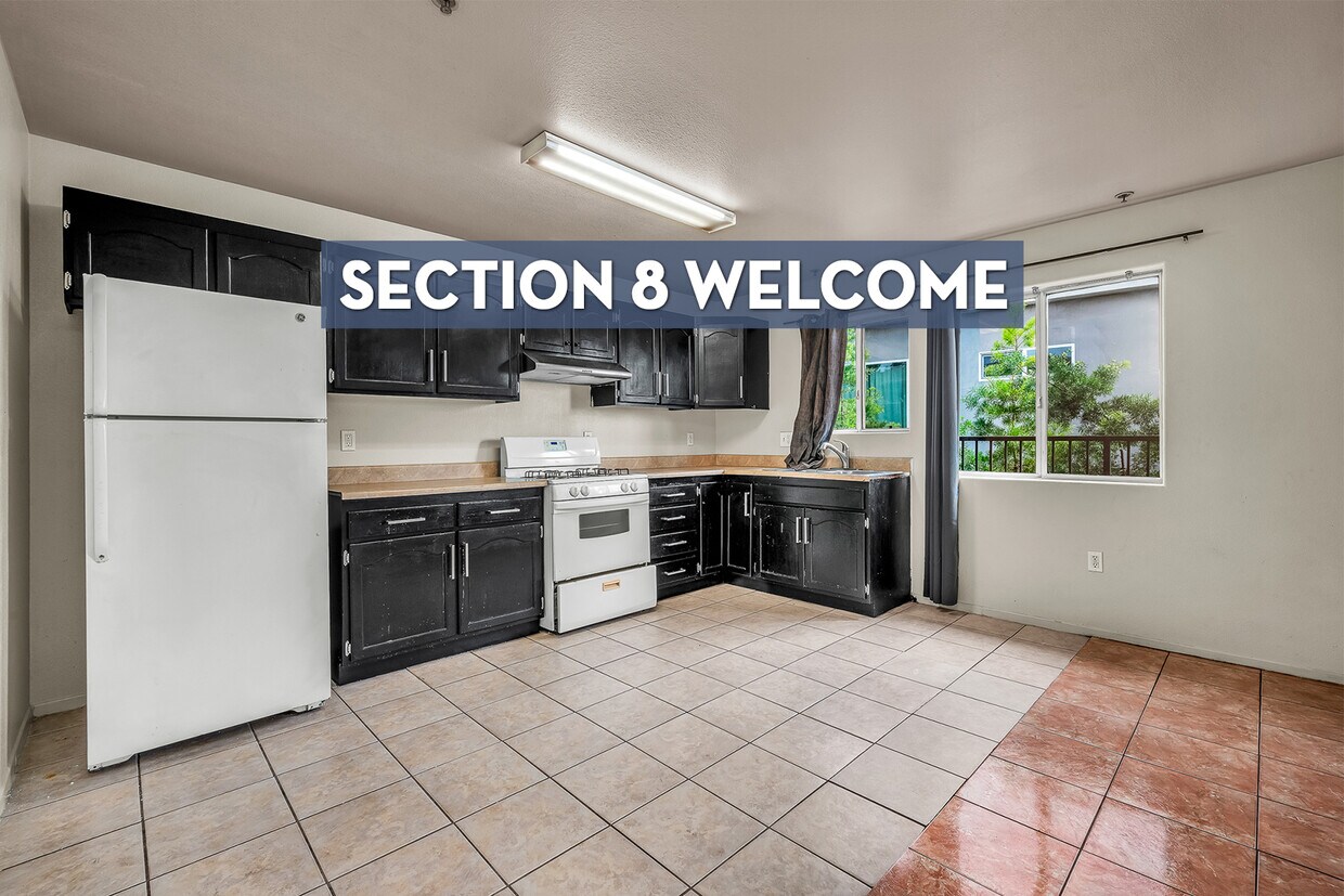 Foto principal - 5231 Huntington Dr N