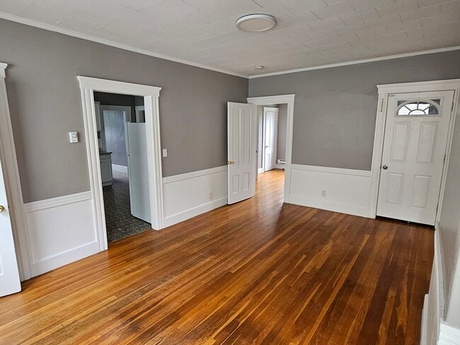Building Photo - 117 Merrifield St