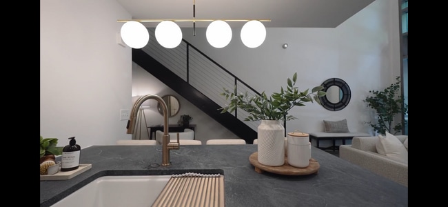 Photo - 905 Juniper St NE Apartment