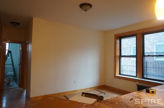 Foto del edificio - 1602 E 43rd St