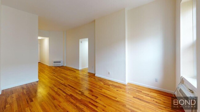 Foto del edificio - 306 E 91st St