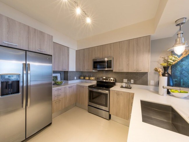 Foto del edificio - 4755 Fauntleroy Way SW