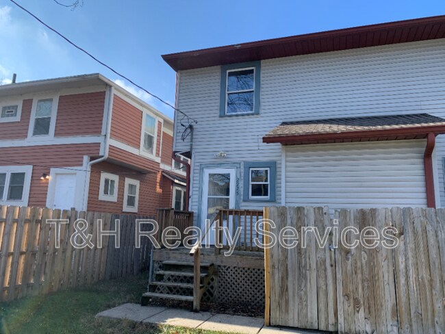 Foto del edificio - 2925 N Delaware St