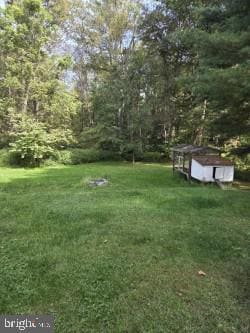 Building Photo - 10 White Pine Ln