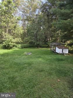 Foto del edificio - 10 White Pine Ln