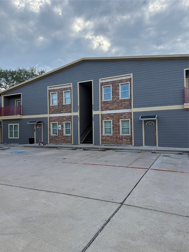 Foto del edificio - 716 Kolb Rd