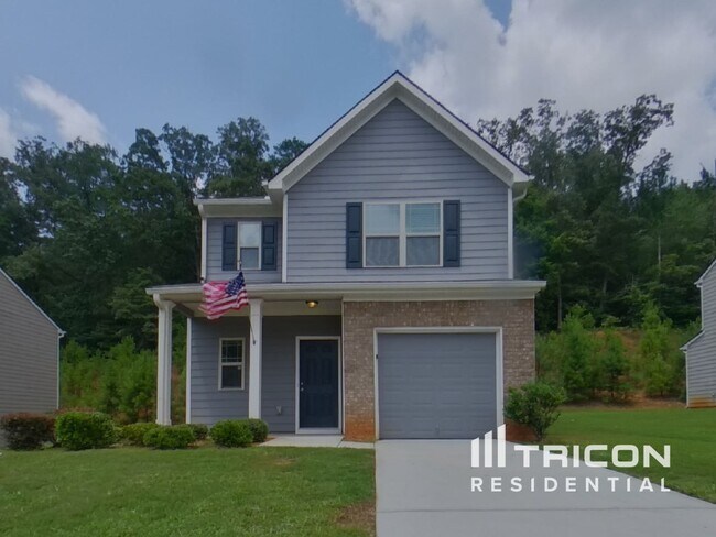 Building Photo - 3303 Lowland Dr