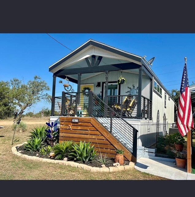 Building Photo - 307 Lnb St