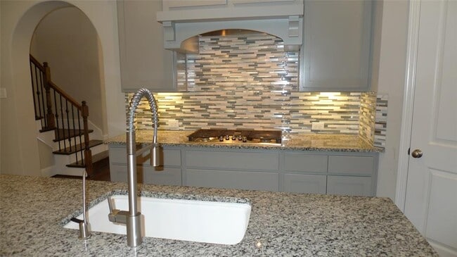 Foto del edificio - 13330 Stoneleigh Terrace Dr