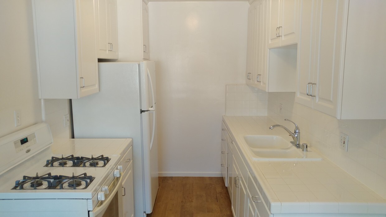 Primary Photo - 1138 9th St