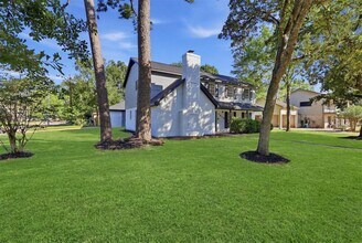 Building Photo - 3930 Cypress Hill Dr
