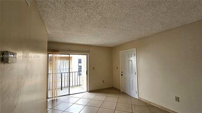 Foto del edificio - 1235 NW 6th St