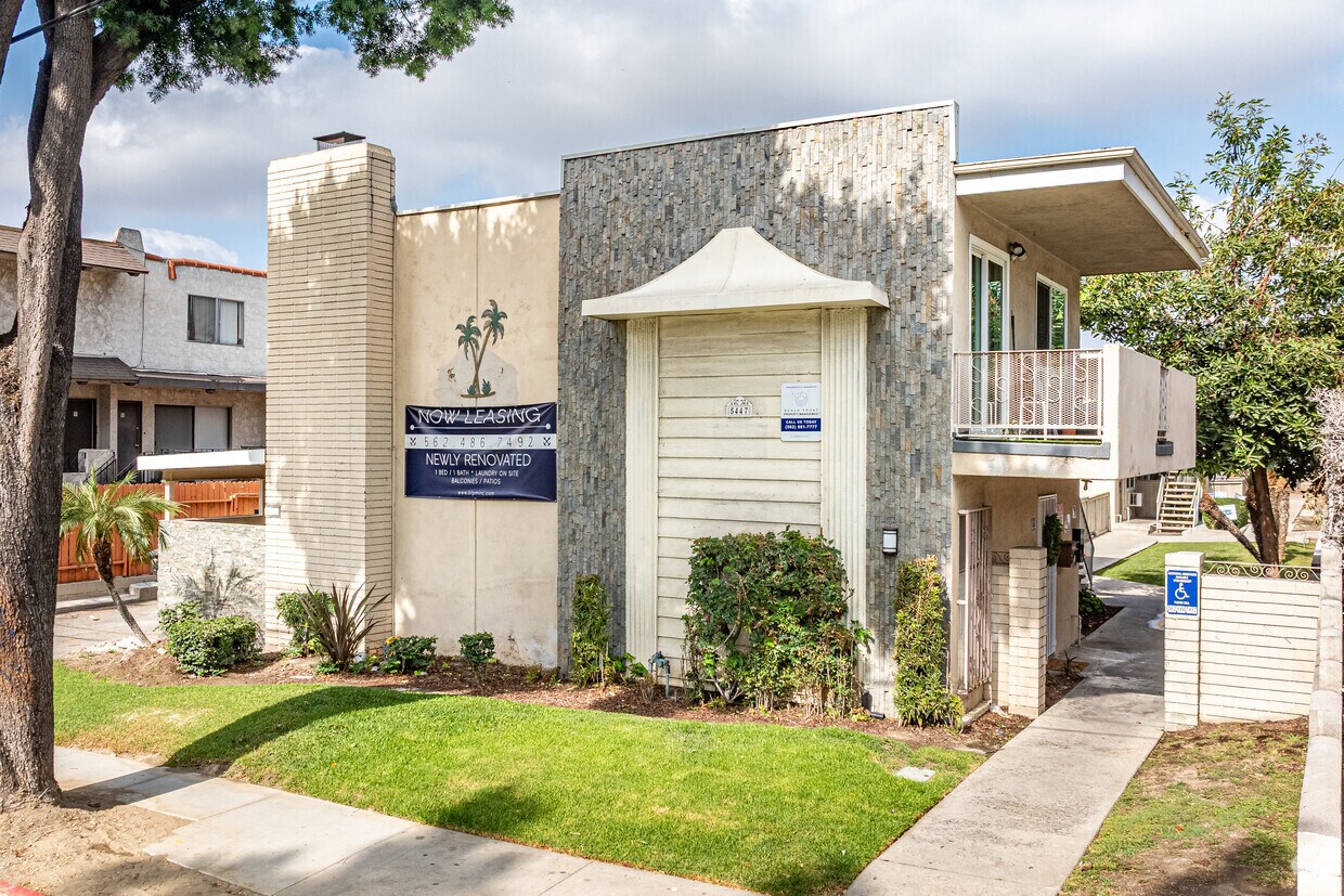 Foto principal - 5447 Norwalk Blvd