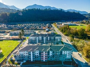 Building Photo - The Station