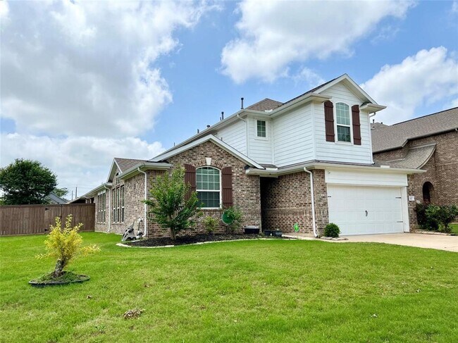 Foto del edificio - 102 Forest Bend Ct