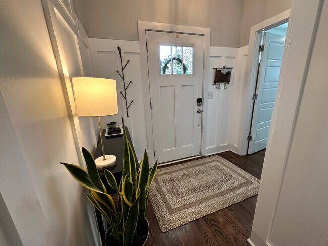 Foto del edificio - 1716 Northview Ave