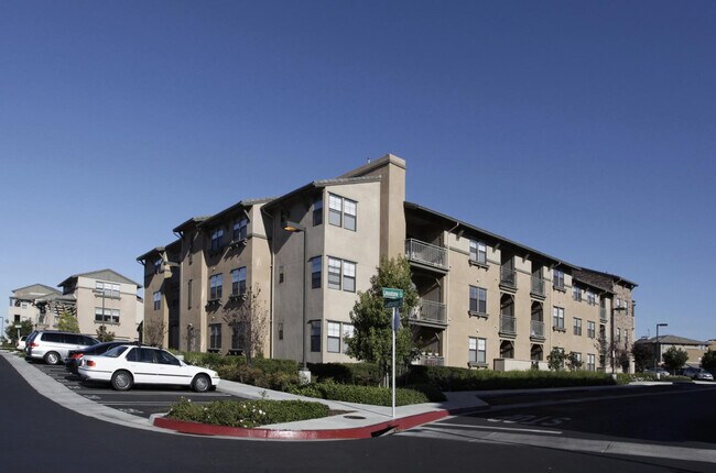 Building Photo - 10411 Reserve Dr