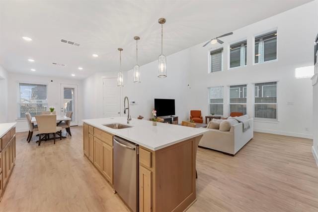 Building Photo - 2009 Daniel Dr