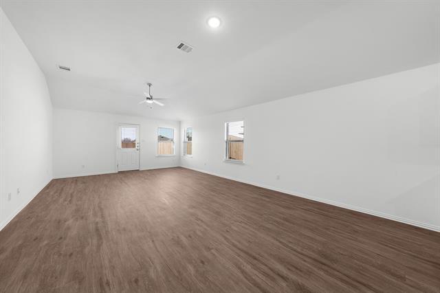 Foto del edificio - 301 Capewood Dr