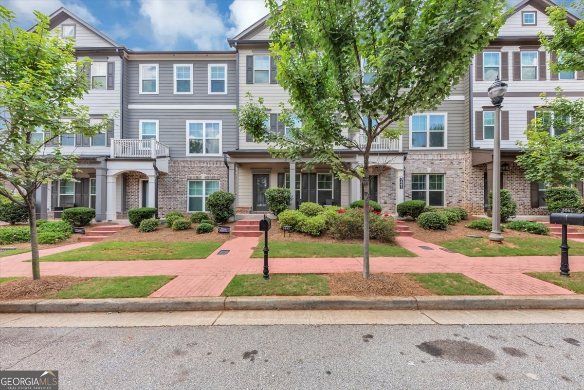 Foto principal - 3643 Princeton Ave